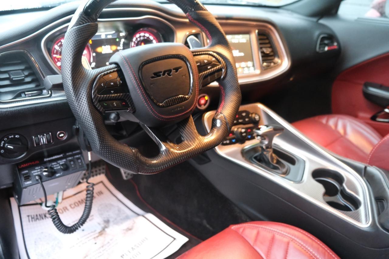 Dodge Challenger SRT Hellcat RWD 2018