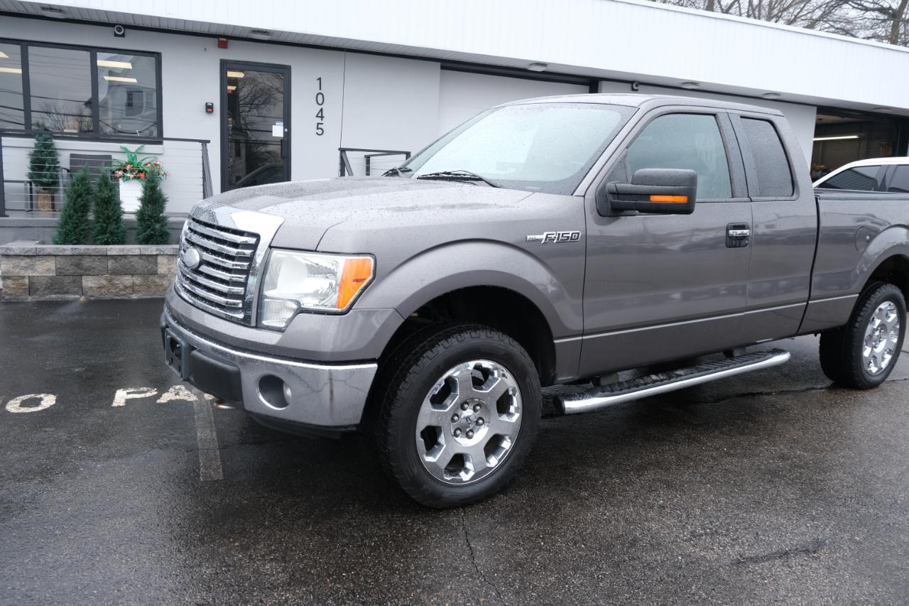 Ford F-150 4WD SuperCab 133" XLT 2011