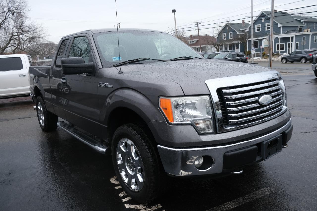 Ford F-150 4WD SuperCab 133" XLT 2011