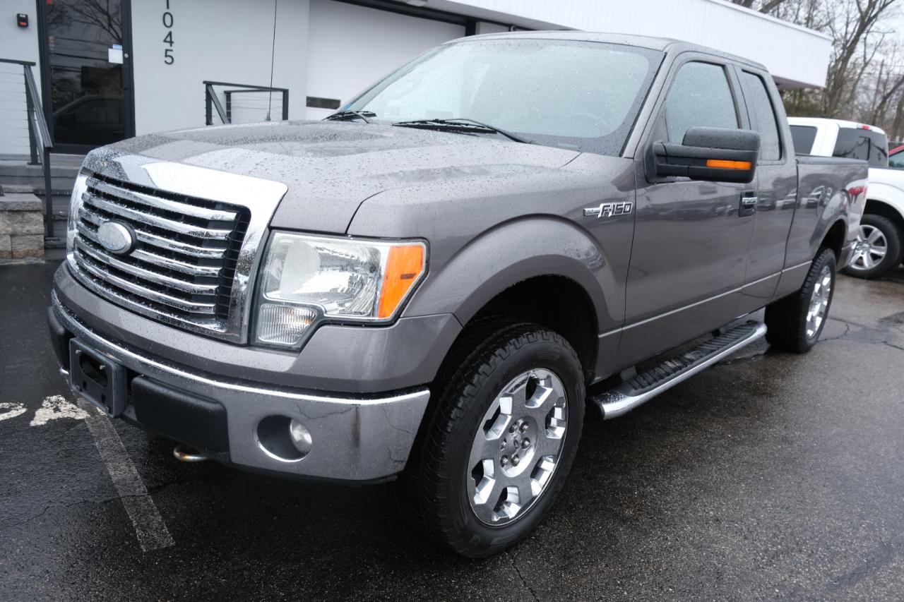 Ford F-150 4WD SuperCab 133" XLT 2011