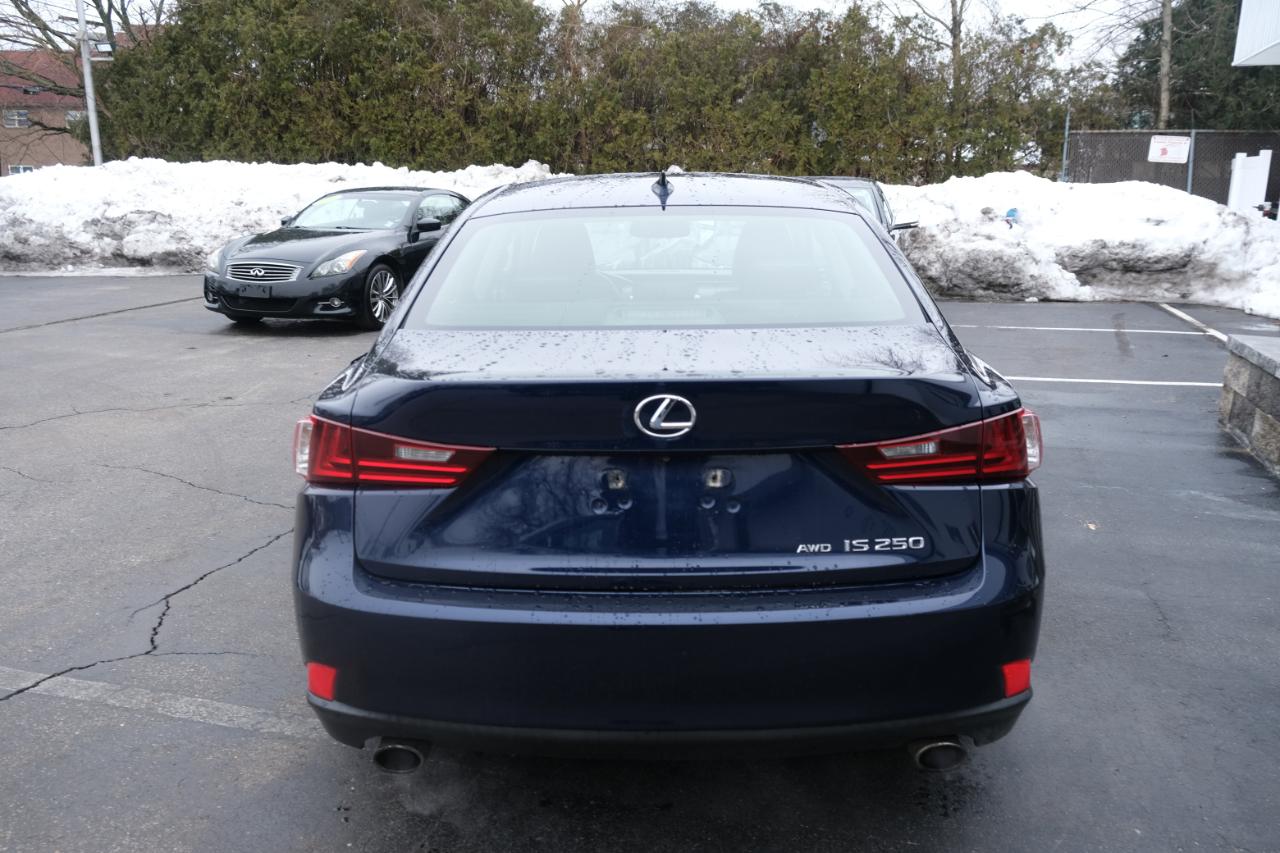 Lexus IS 250 4dr Sport Sdn Auto AWD 2014
