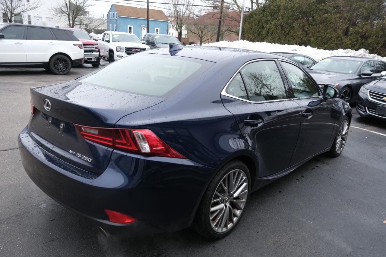 Lexus IS 250 4dr Sport Sdn Auto AWD 2014