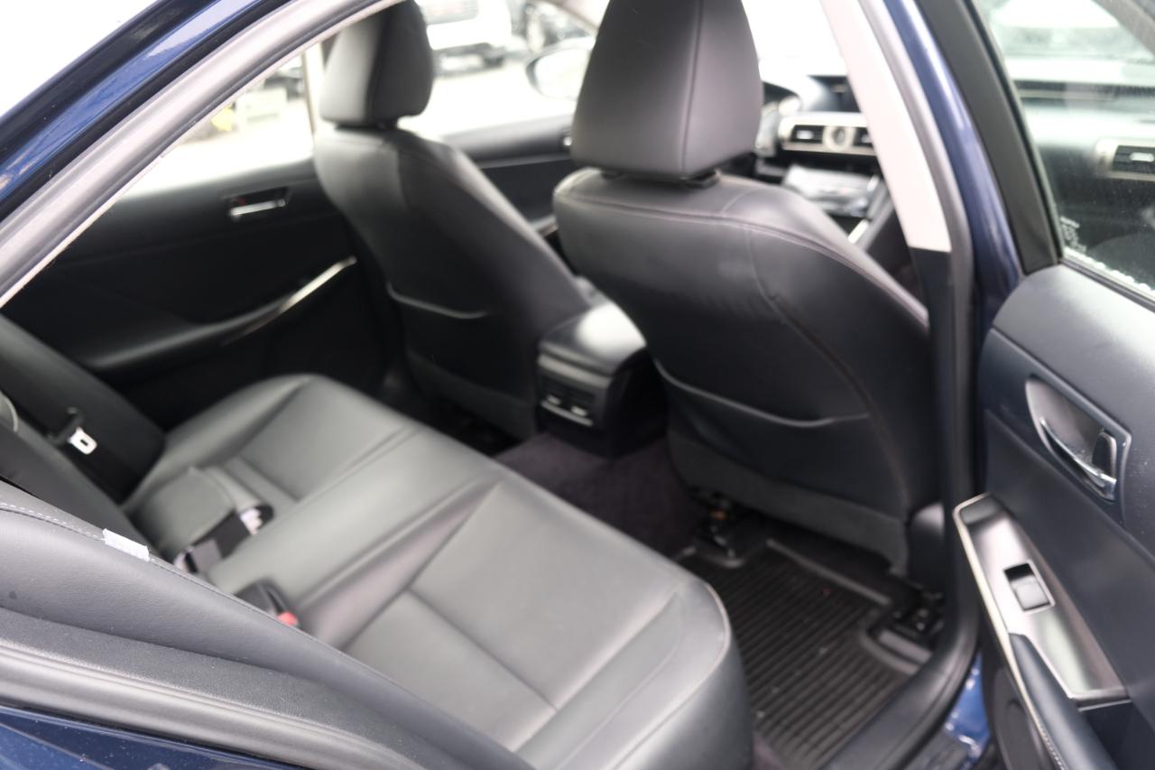 Lexus IS 250 4dr Sport Sdn Auto AWD 2014