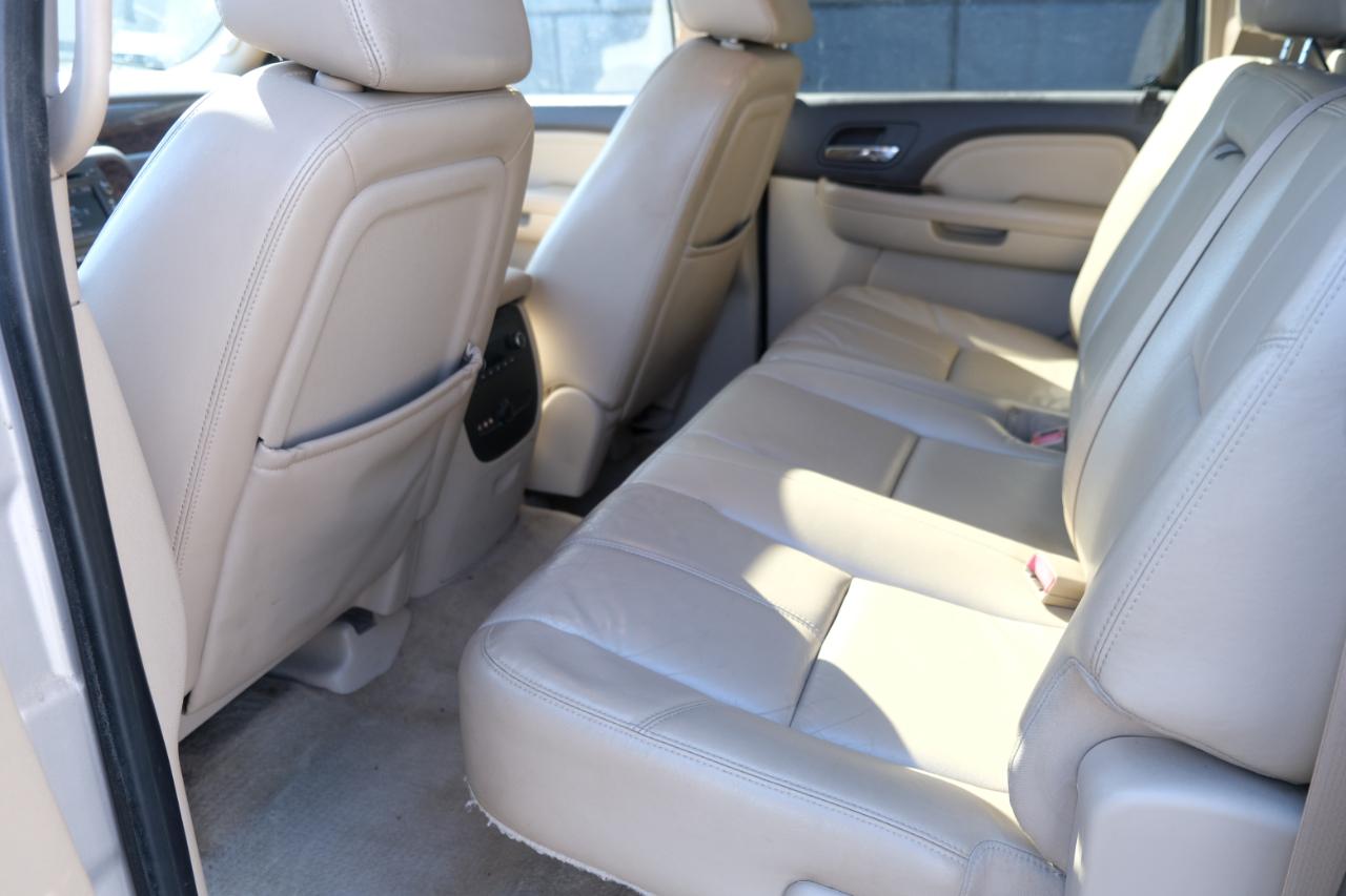 GMC Sierra Denali AWD Crew Cab 143.5" 2008