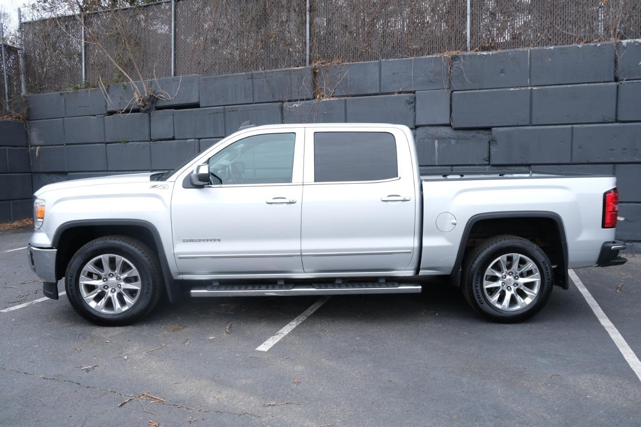 GMC Sierra 1500 4WD Crew Cab 143.5" SLT 2015