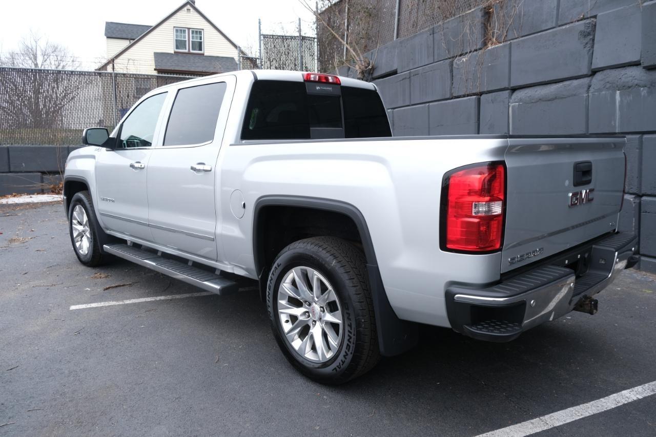 GMC Sierra 1500 4WD Crew Cab 143.5" SLT 2015