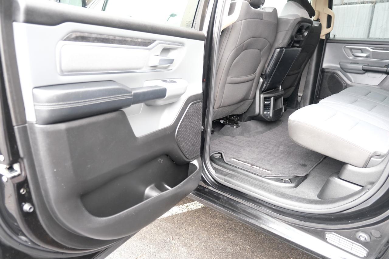 RAM 1500 Big Horn/Lone Star 4x4 Crew Cab 5'7" Box 2019