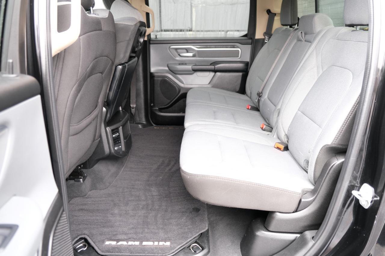 RAM 1500 Big Horn/Lone Star 4x4 Crew Cab 5'7" Box 2019