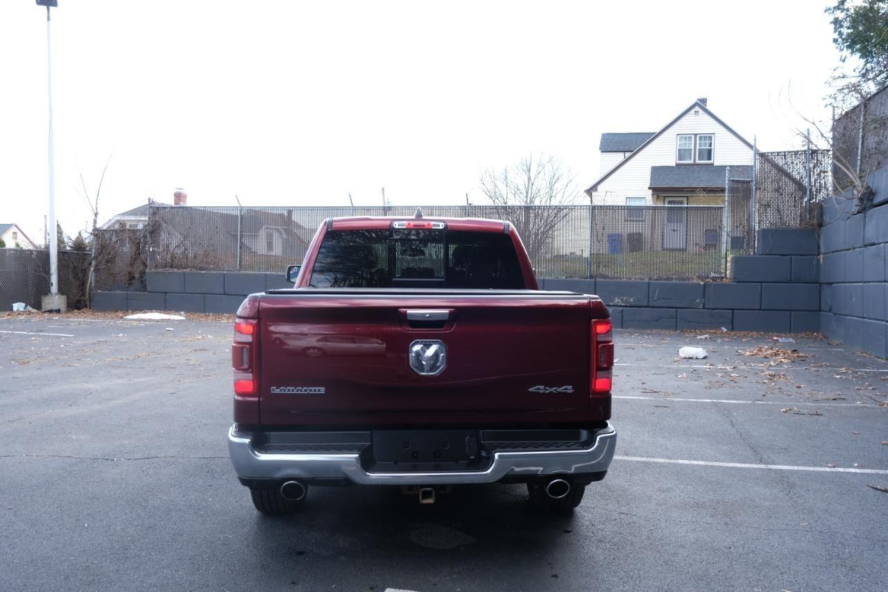 RAM 1500 Laramie 4x4 Crew Cab 5'7" Box 2019