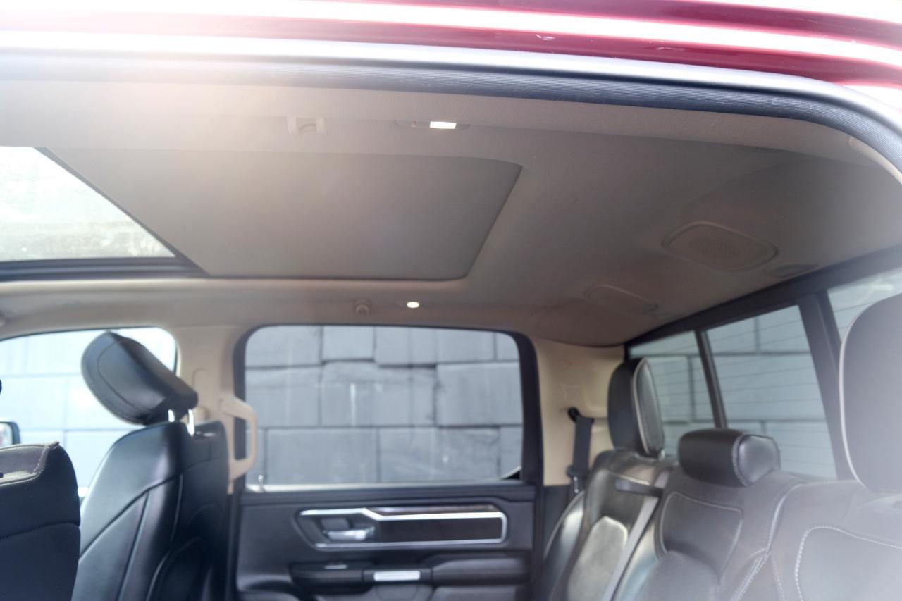 RAM 1500 Laramie 4x4 Crew Cab 5'7" Box 2019