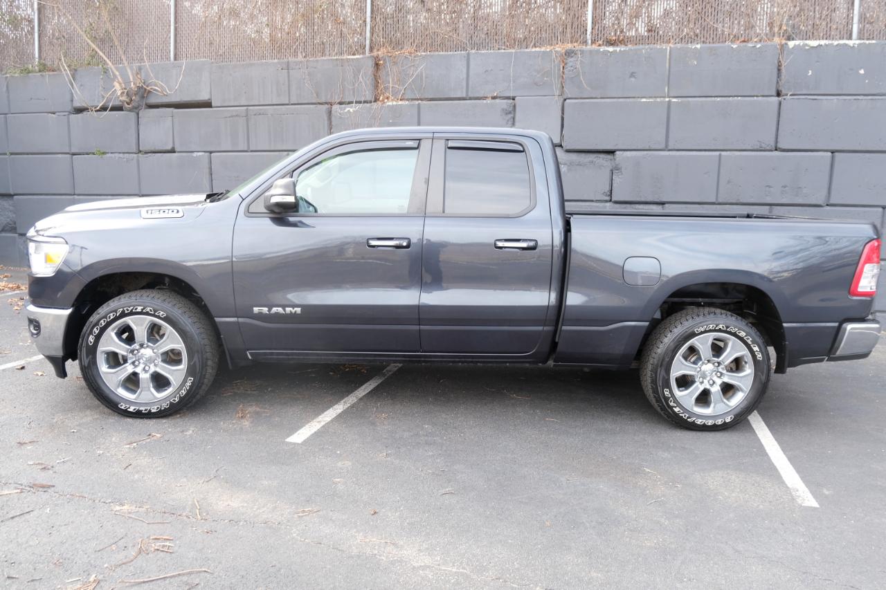 RAM 1500 Big Horn 4x4 Quad Cab 6'4" Box 2020