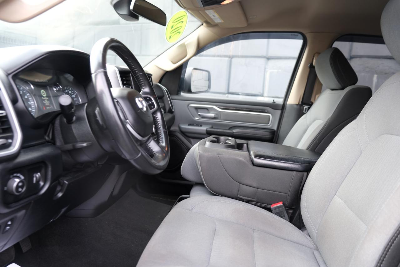 RAM 1500 Big Horn 4x4 Quad Cab 6'4" Box 2020