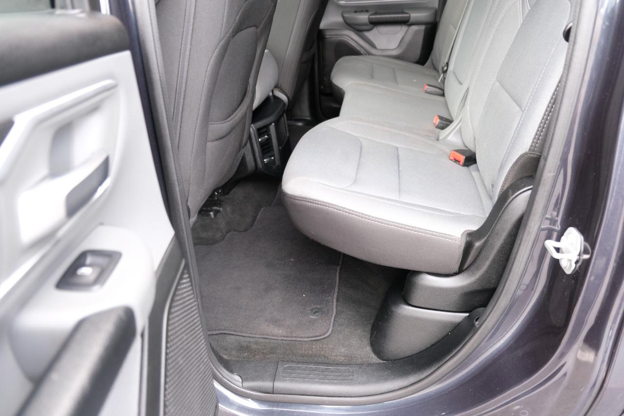 RAM 1500 Big Horn 4x4 Quad Cab 6'4" Box 2020