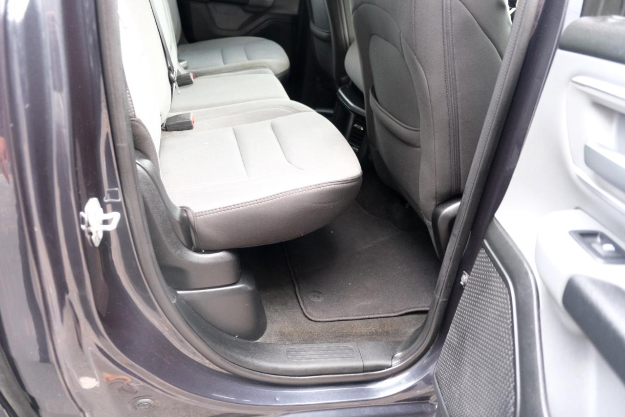 RAM 1500 Big Horn 4x4 Quad Cab 6'4" Box 2020