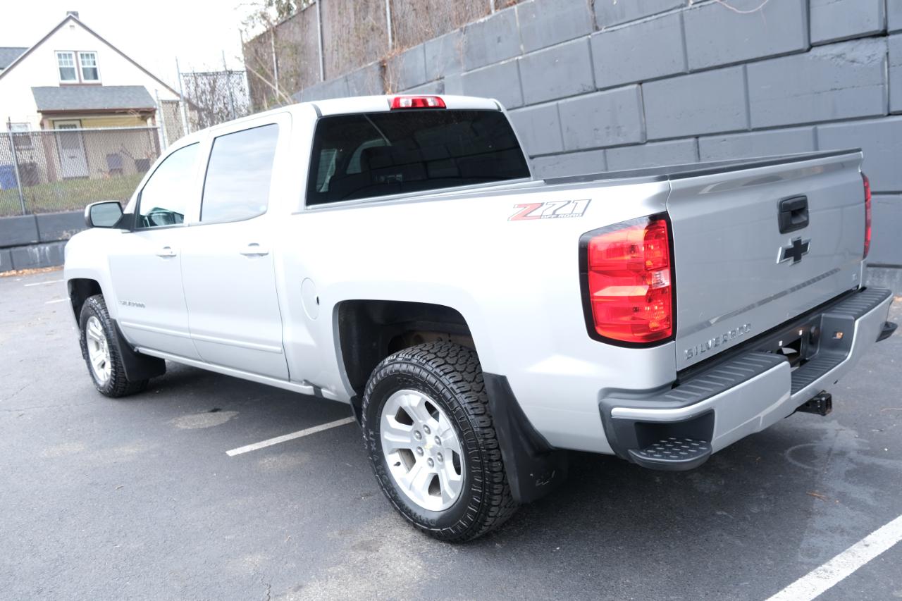 Chevrolet Silverado 1500 4WD Crew Cab 143.5" LT w/2LT 2018