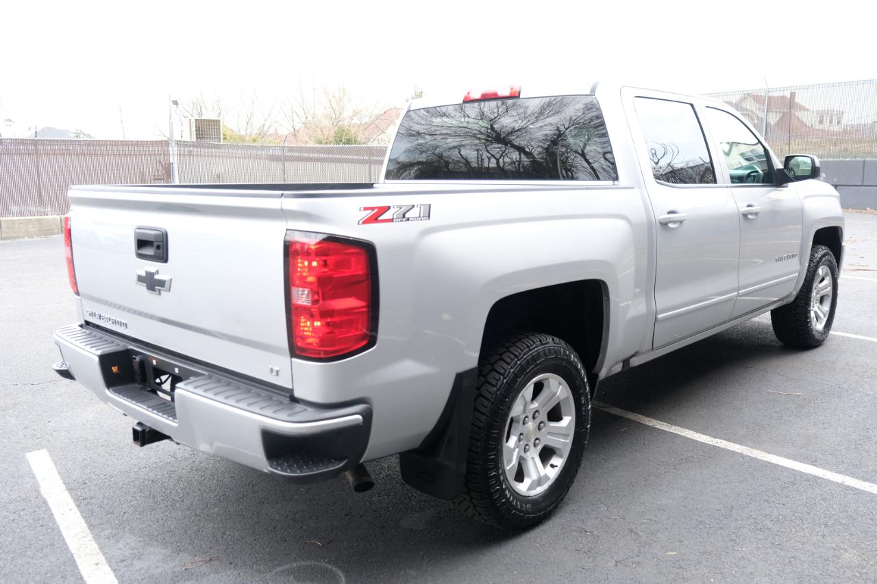 Chevrolet Silverado 1500 4WD Crew Cab 143.5" LT w/2LT 2018