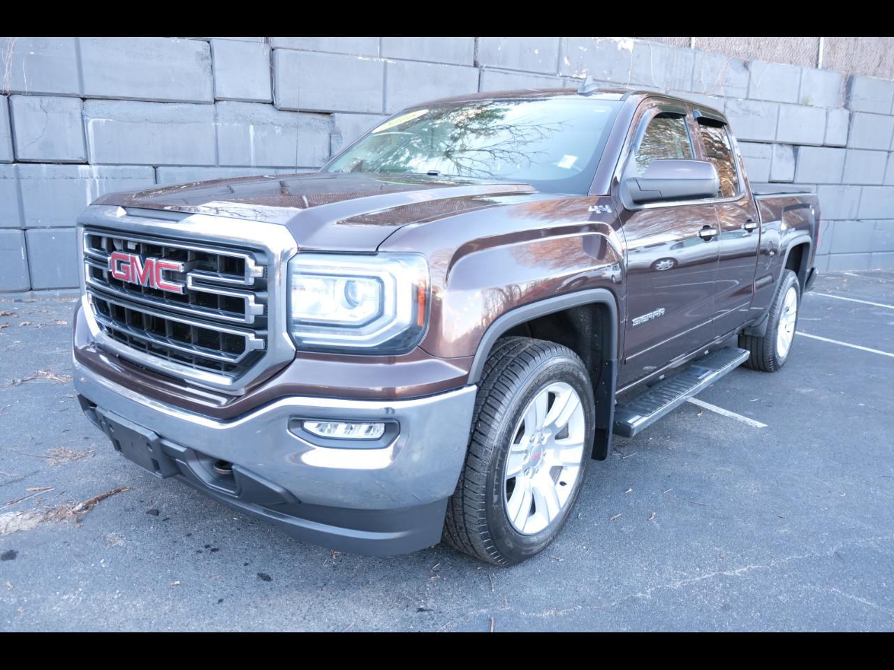 2016 GMC New Sierra 1500 4WD Double Cab 143.5" SLE