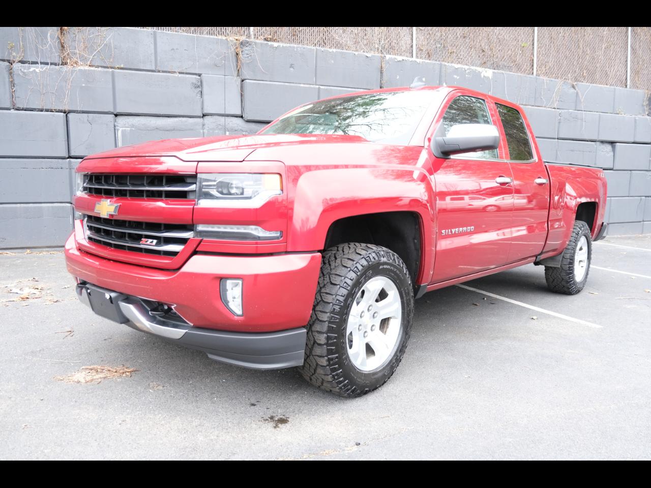 2018 Chevrolet Silverado 1500 4WD Double Cab 143.5" LTZ w/2LZ