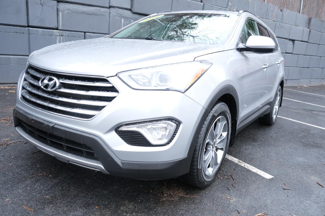 Hyundai Santa Fe AWD 4dr SE 2016