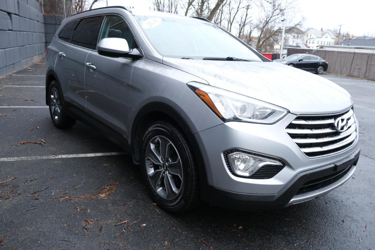 Hyundai Santa Fe AWD 4dr SE 2016