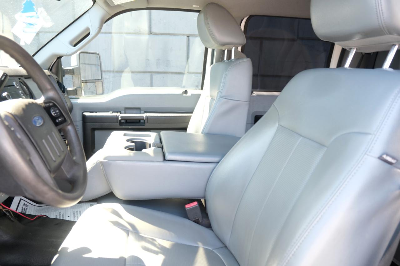 Ford Super Duty F-350 DRW 4WD Crew Cab 176" WB 60" CA Lariat 2013