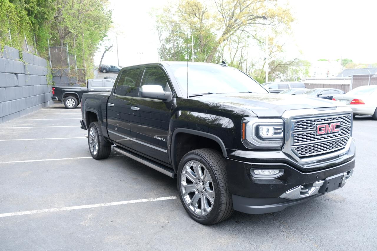 GMC Sierra 1500 4WD Crew Cab 143.5" Denali 2017