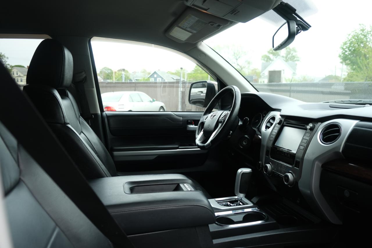 Toyota Tundra 4WD Truck Double Cab 5.7L V8 6-Spd AT LTD (Natl) 2016