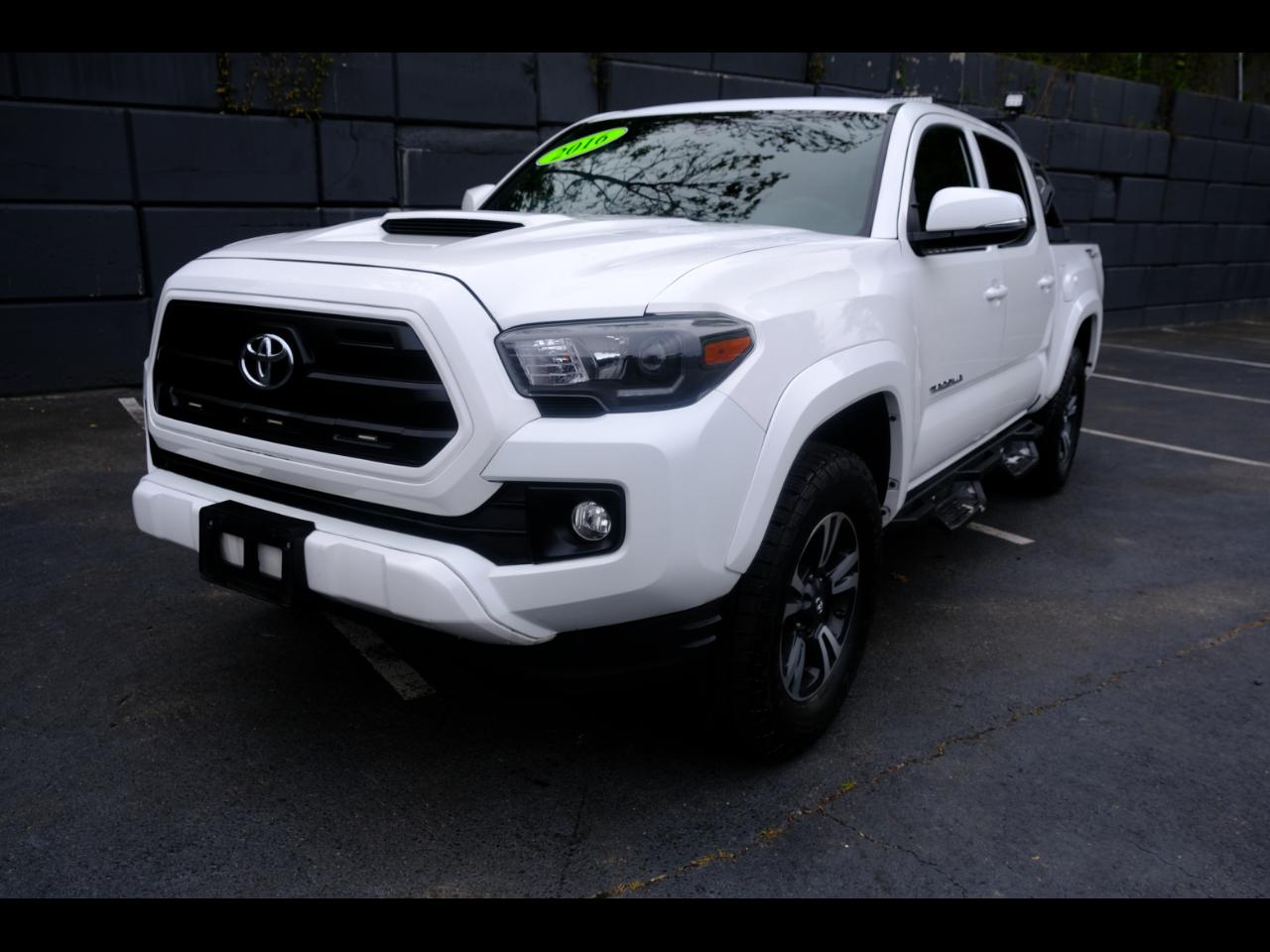 2016 Toyota Tacoma 2WD Double Cab V6 AT SR5 (Natl)