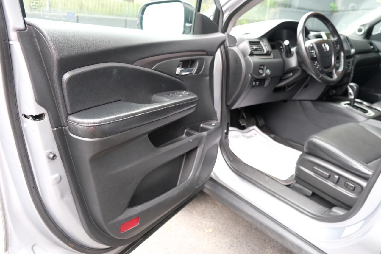 Honda Ridgeline RTL-T 4x4 Crew Cab 5.3' Bed 2017