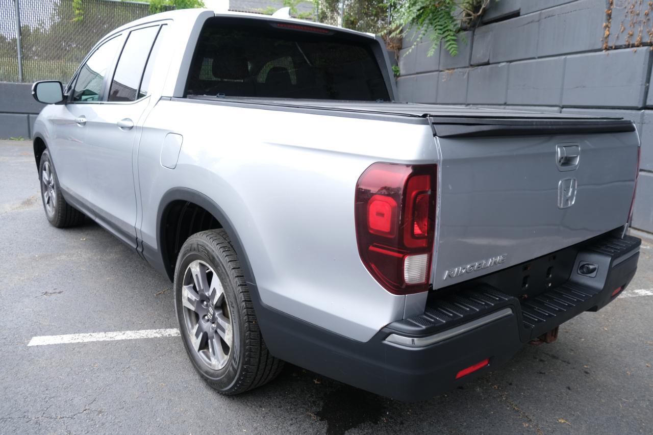 Honda Ridgeline RTL-T 4x4 Crew Cab 5.3' Bed 2017