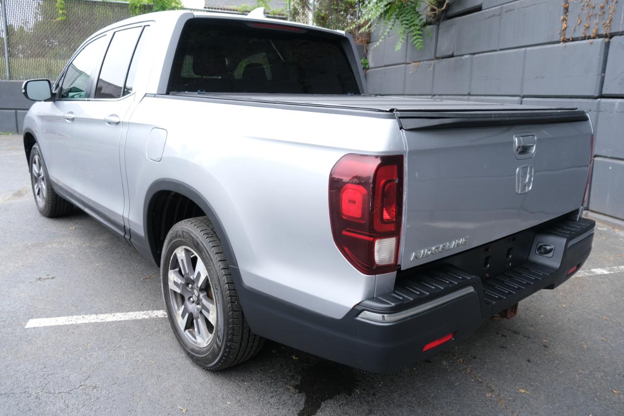 Honda Ridgeline RTL-T 4x4 Crew Cab 5.3' Bed 2017