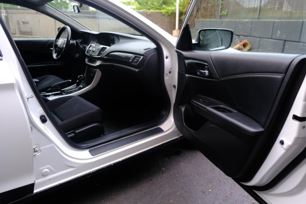 Honda Accord Sedan 4dr I4 CVT Sport 2015