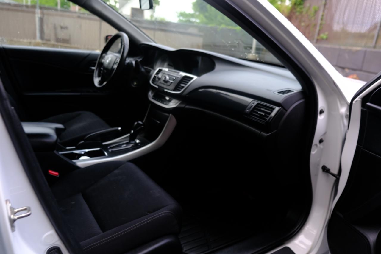 Honda Accord Sedan 4dr I4 CVT Sport 2015