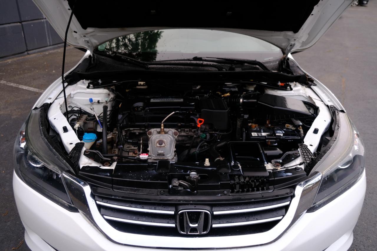 Honda Accord Sedan 4dr I4 CVT Sport 2015