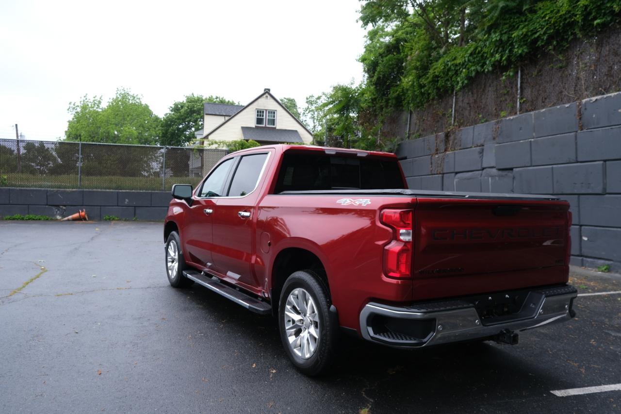 Chevrolet Silverado 1500 4WD Crew Cab 147" LTZ 2021