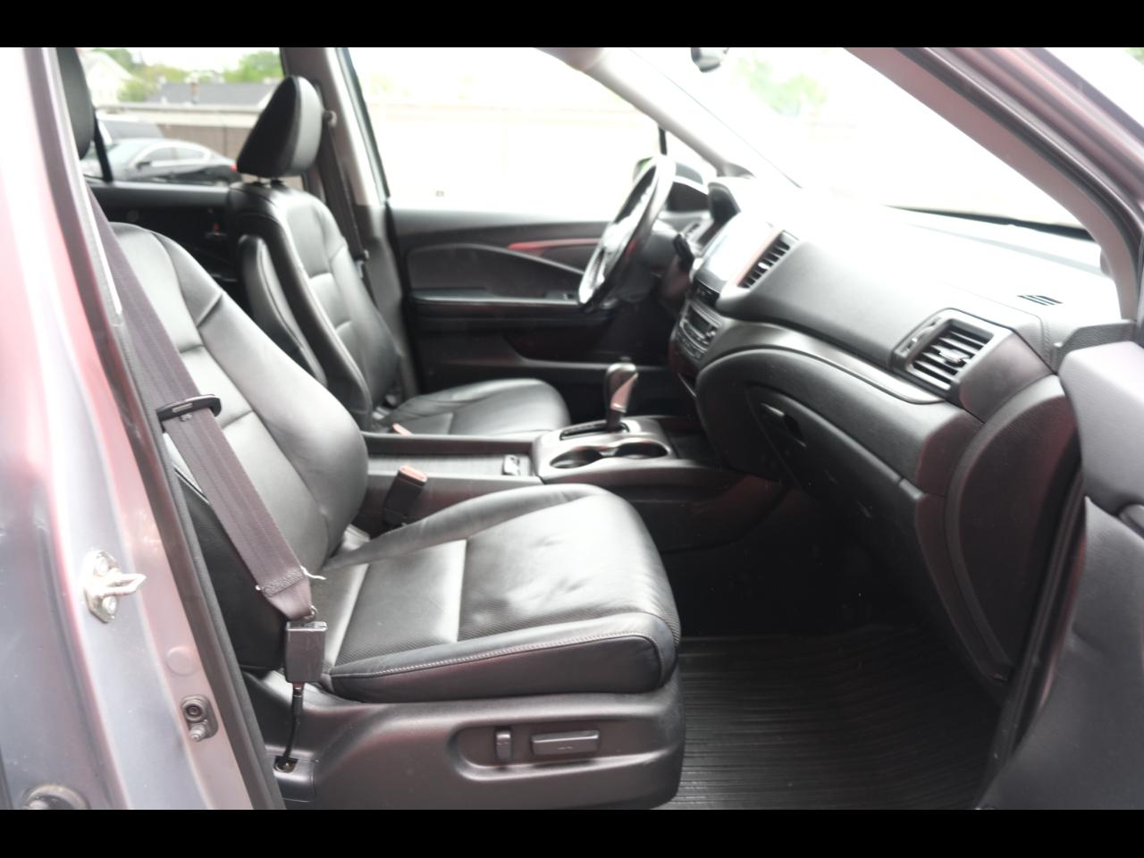 2016 Ford Edge 4dr Titanium AWD