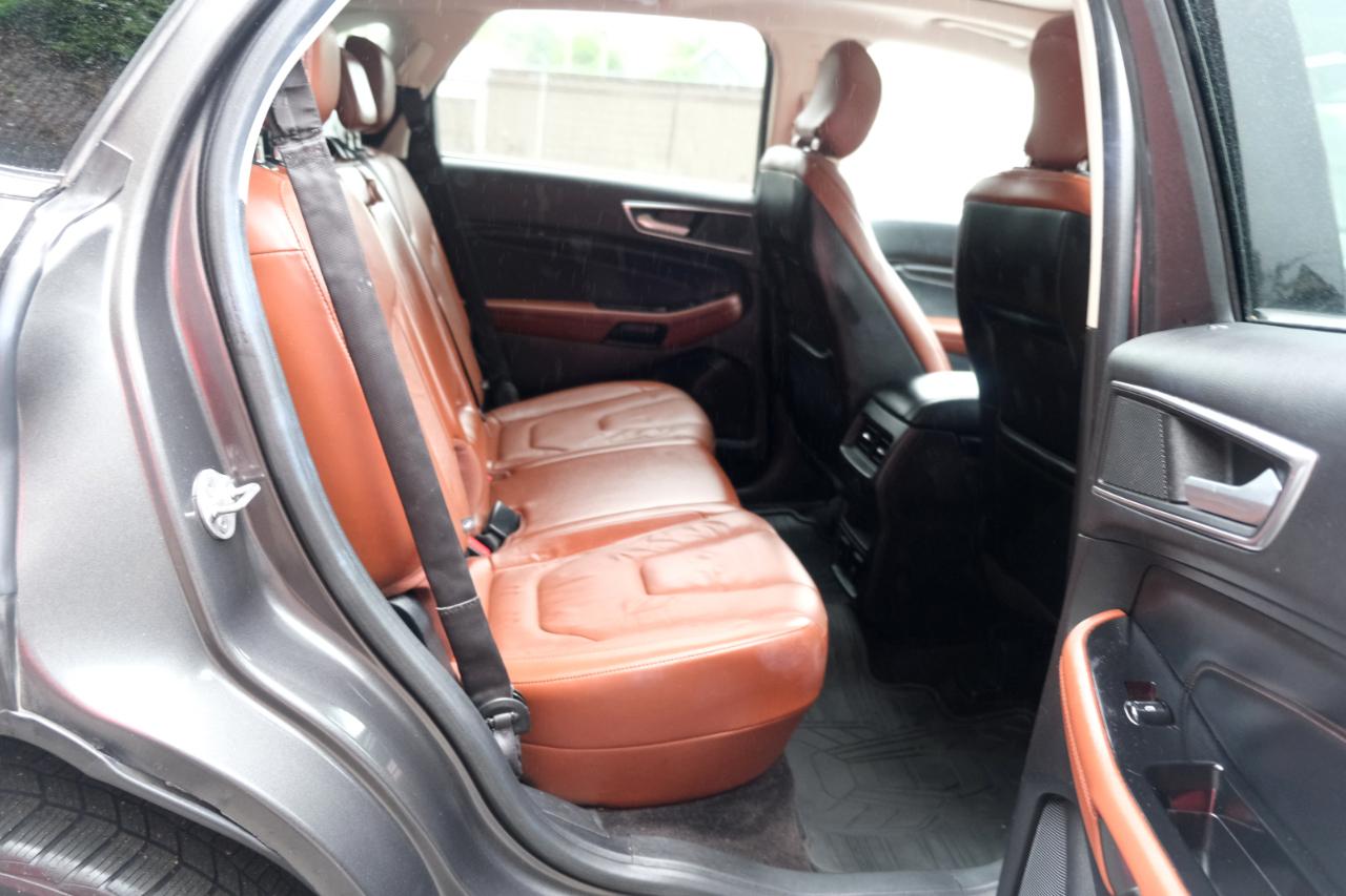 Ford Edge 4dr Titanium AWD 2016