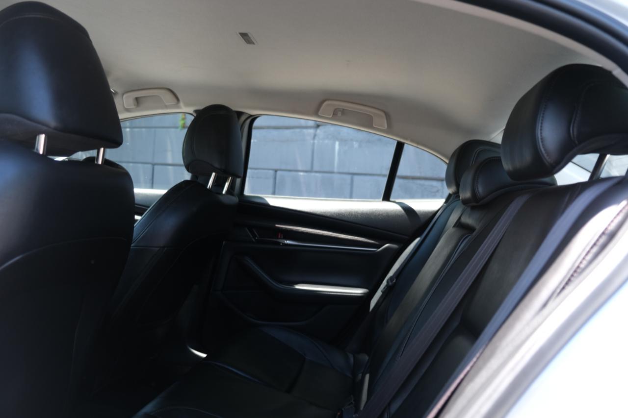 Mazda Mazda3 Sedan AWD w/Select Pkg 2019