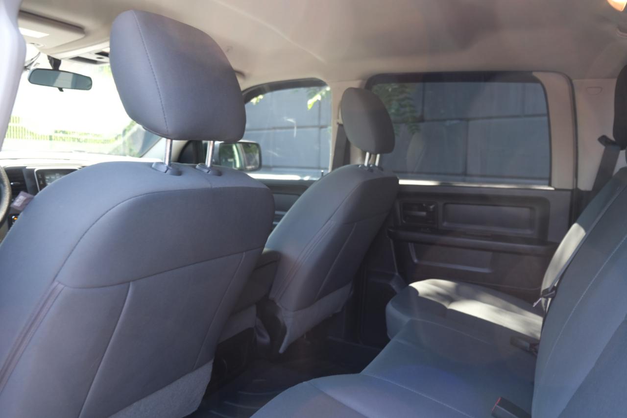 RAM 1500 Express 4x4 Crew Cab 5'7" Box 2018