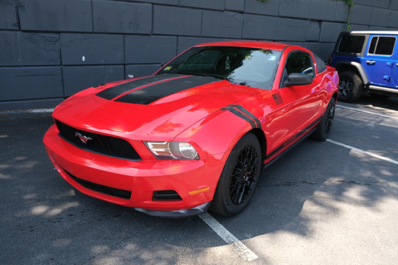 Ford Mustang 2dr Cpe V6 2012