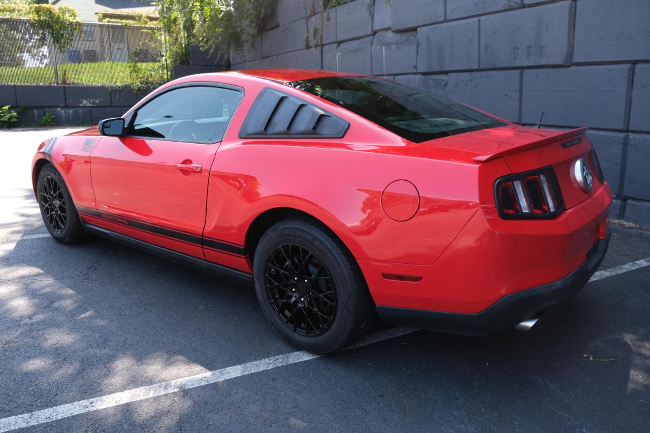 Ford Mustang 2dr Cpe V6 2012