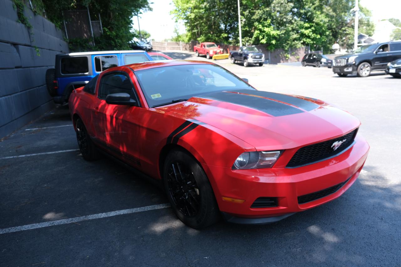 Ford Mustang 2dr Cpe V6 2012