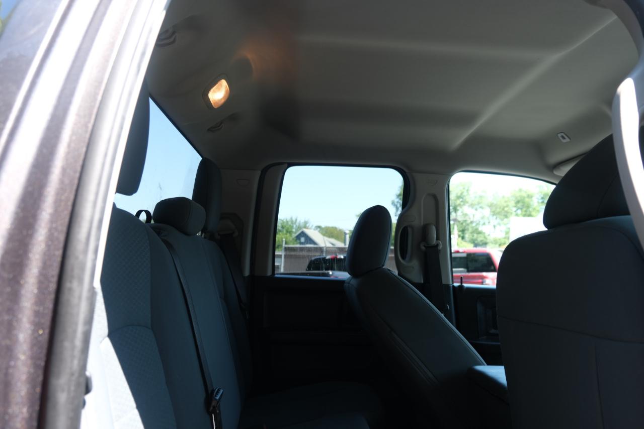RAM 1500 Classic Express 4x4 Quad Cab 6'4" Box 2019