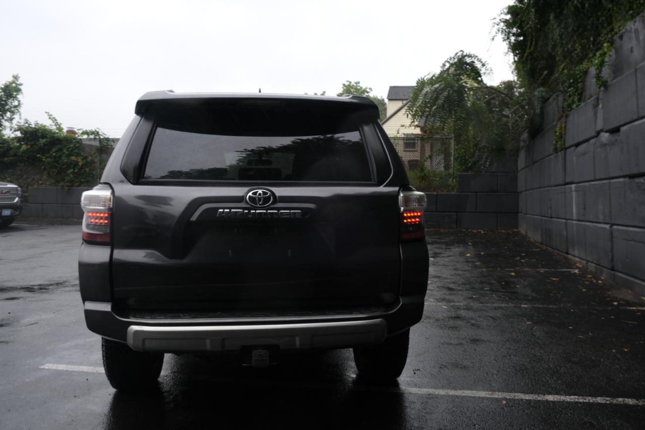 Toyota 4Runner TRD Off Road 4D SUV 4WD 2017
