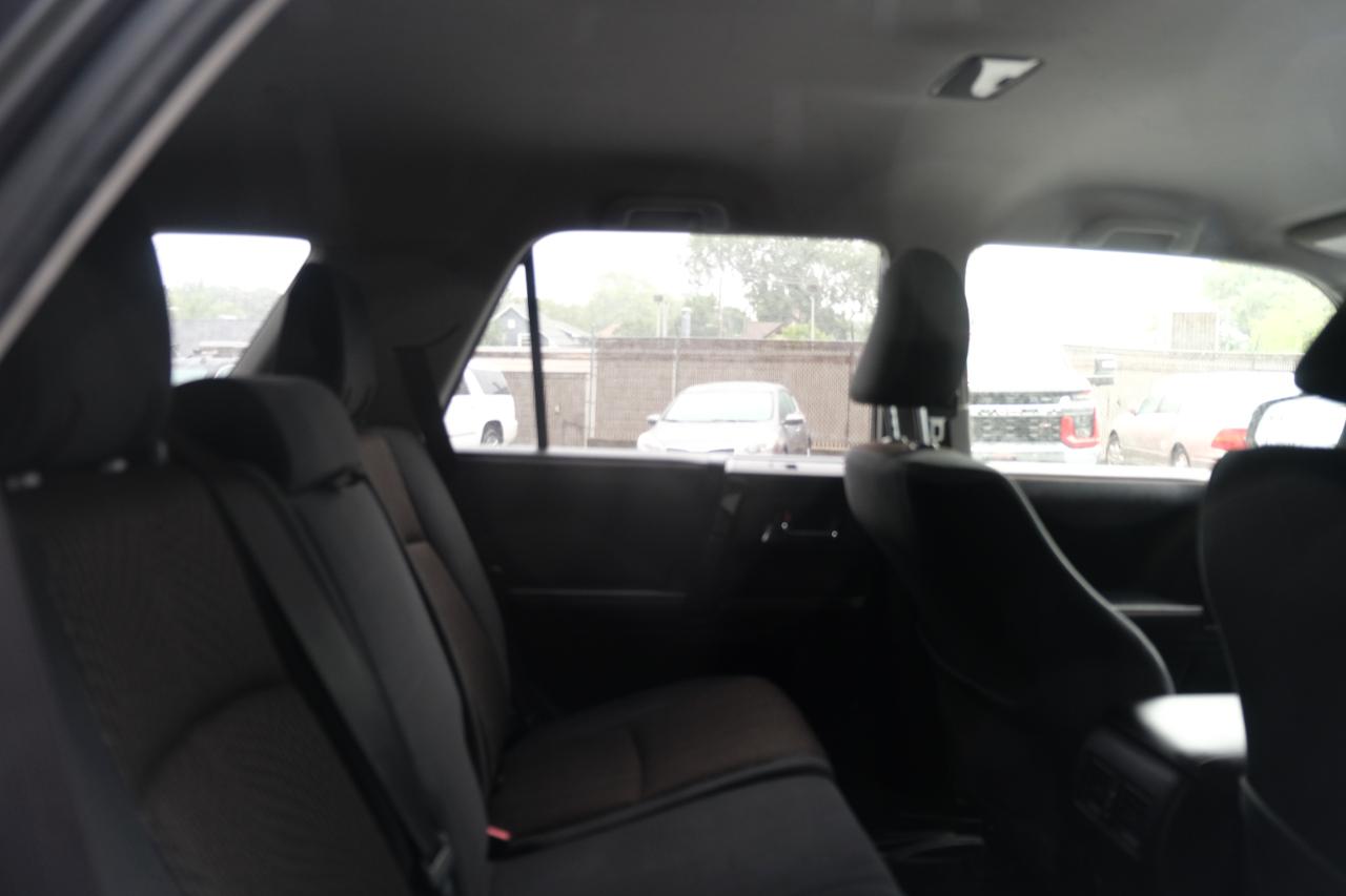 Toyota 4Runner TRD Off Road 4D SUV 4WD 2017