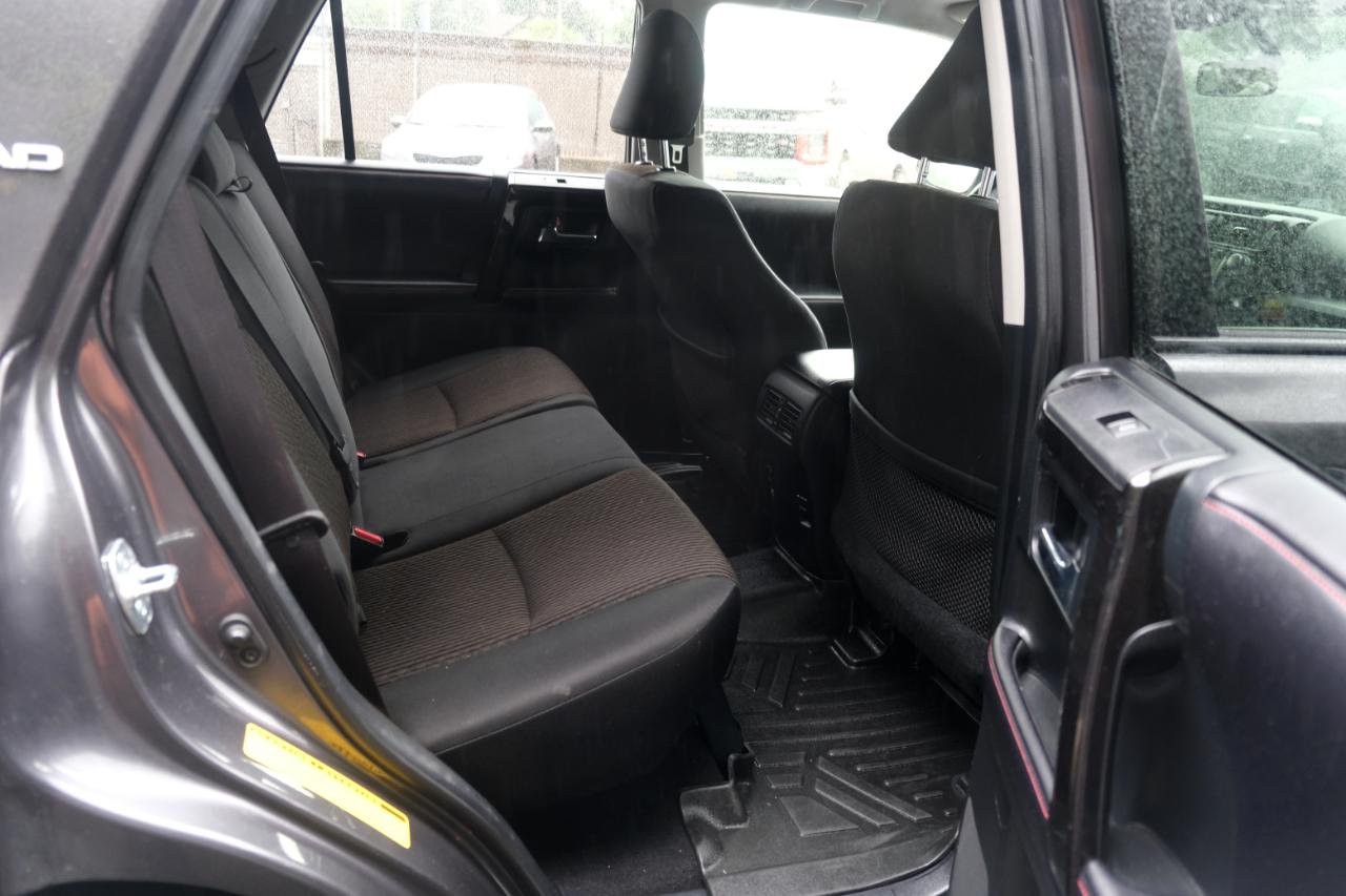 Toyota 4Runner TRD Off Road 4D SUV 4WD 2017
