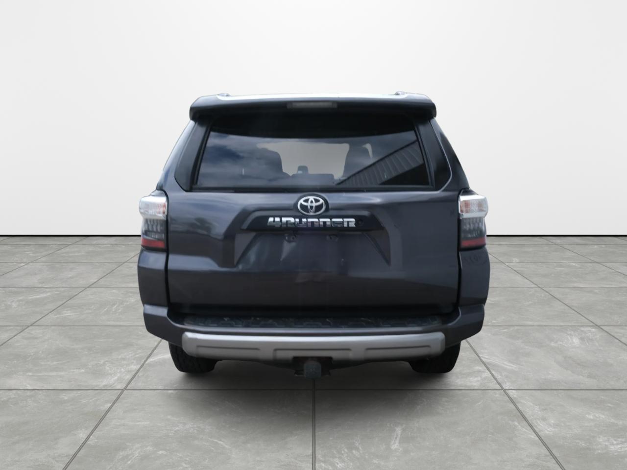 Toyota 4Runner TRD Off Road 4D SUV 4WD 2017