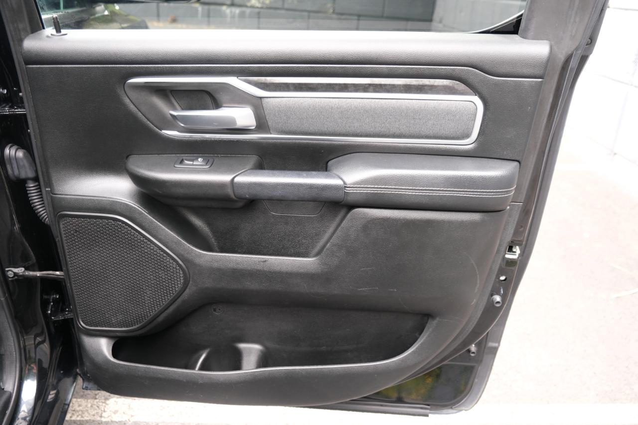 RAM 1500 Big Horn/Lone Star 4x4 Crew Cab 5'7" Box 2019