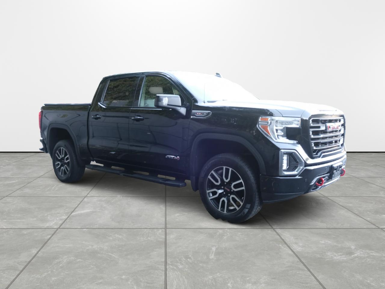 GMC Sierra 1500 4WD Crew Cab 147" AT4 2019