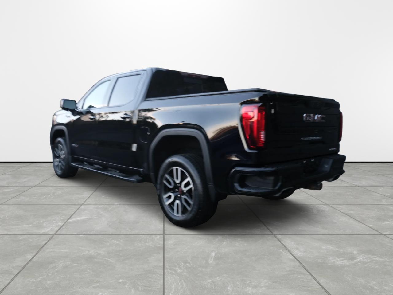 GMC Sierra 1500 4WD Crew Cab 147" AT4 2019